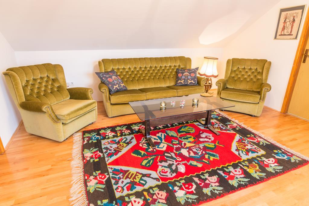 Apartments Dijana ซาราเยโว ภายนอก รูปภาพ